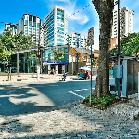 Flat Em Frente Ao Metro Moema São Paulo Kültér fotó